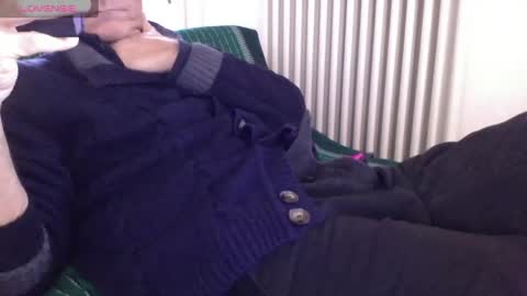 Snapshot of mynakedbeach chatting on January 2025 12:37:02 PM Bi sexy guy lovense hush is on private is open or password show tip if you like. online show from January 2025 12:37:02 PM