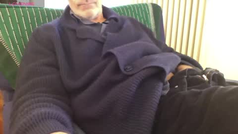 Snapshot of mynakedbeach chatting on March 2025 11:10:02 AM Bi sexy guy lovense hush is on private is open or password show tip if you like. online show from March 2025 11:10:02 AM