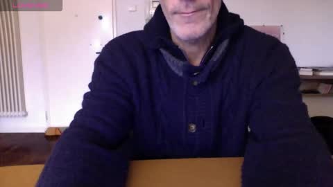 Bi sexy guy lovense hush is on private is open or password show tip if you like. online show from December 2025 08:42:02 AM