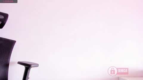 Snapshot of mypretty_isabella chatting on January 2025 09:29:01 PM Bella online show from January 2025 09:29:01 PM