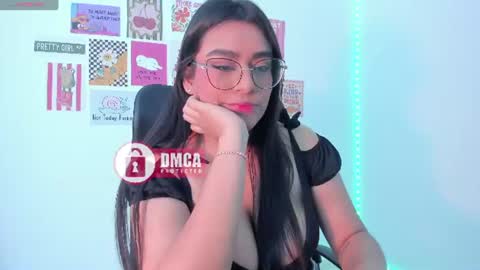 Bella online show from June 2026 07:01:02 PM