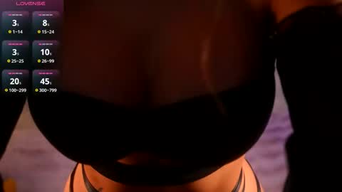 Snapshot of myriamfox_ chatting on February 2026 08:07:02 AM Miryam online show from February 2026 08:07:02 AM