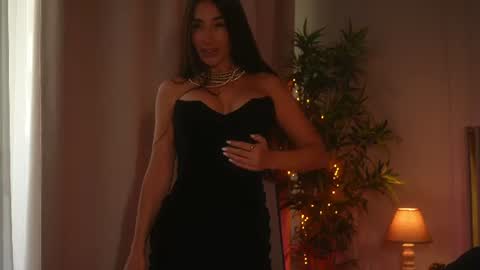 Miryam online show from June 2026 10:34:01 AM