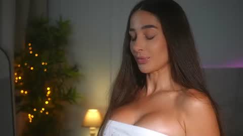 Miryam online show from July 2026 10:21:02 AM