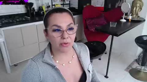 Myrna Sessions online show from June 2026 06:45:02 PM
