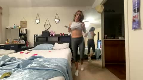 Soiwanttoummm online show from July 2026 03:44:02 AM