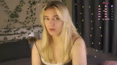 Alma online show from September 2025 01:05:02 AM