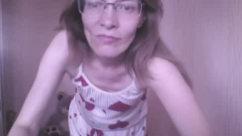 mysterious_blondy online show from July 2026 05:11:01 AM