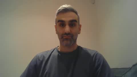 Snapshot of mystery2025 chatting on January 2025 09:32:02 PM Mystery2025 online show from January 2025 09:32:02 PM