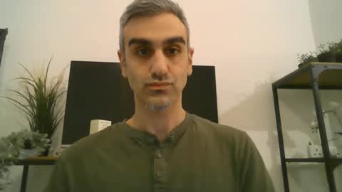 Snapshot of mystery2025 chatting on January 2025 05:56:01 PM Mystery2025 online show from January 2025 05:56:01 PM