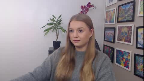 Snapshot of mysteryericax chatting on January 2025 09:46:01 AM Erica online show from January 2025 09:46:01 AM