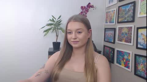 Snapshot of mysteryericax chatting on January 2025 10:50:02 AM Erica online show from January 2025 10:50:02 AM