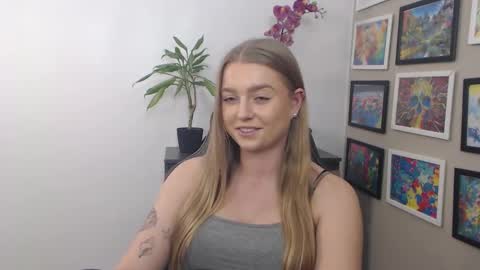 Snapshot of mysteryericax chatting on January 2025 05:56:02 PM Erica online show from January 2025 05:56:02 PM