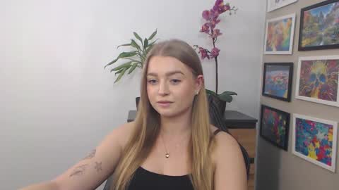 Snapshot of mysteryericax chatting on March 2025 08:56:02 AM Erica online show from March 2025 08:56:02 AM