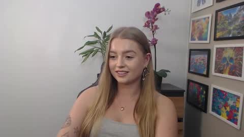 Snapshot of mysteryericax chatting on March 2025 11:27:01 AM Erica online show from March 2025 11:27:01 AM