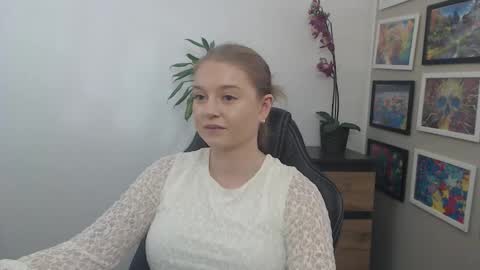 Snapshot of mysteryericax chatting on September 2025 07:12:01 AM Erica online show from September 2025 07:12:01 AM