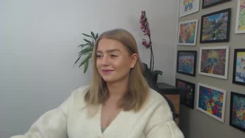 Erica online show from December 2025 10:32:02 AM