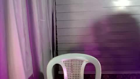 UR GIRL NEXTDOOR online show from December 2025 02:22:01 PM