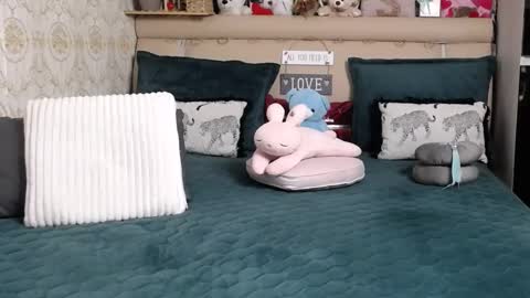 Shine online show from March 2026 10:16:01 PM