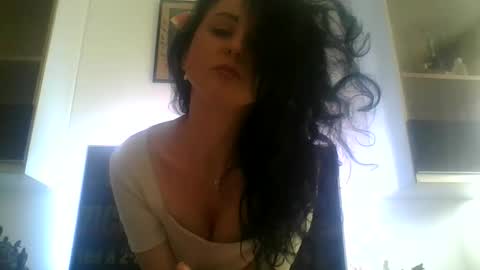 Snapshot of mystic_arya chatting on December 2025 08:41:02 AM Mystic Arya online show from December 2025 08:41:02 AM