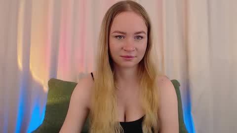 Snapshot of mystic_barbie chatting on September 2025 12:01:02 AM Barbie online show from September 2025 12:01:02 AM