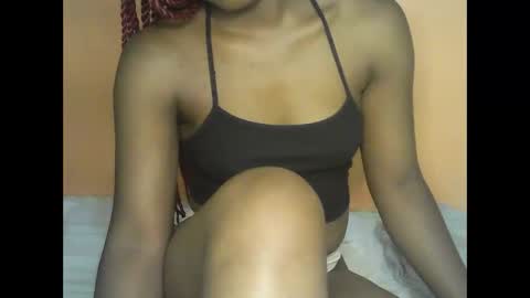 mystic_linna online show from April 2026 06:58:01 PM