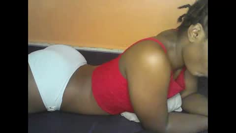 mystic_linna online show from May 2026 03:03:02 AM