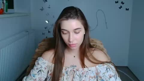 Snapshot of mysticamelia chatting on May 2026 11:38:01 AM Amelia online show from May 2026 11:38:01 AM