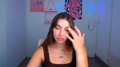 Snapshot of mysticamelia chatting on July 2026 11:25:01 AM Amelia online show from July 2026 11:25:01 AM