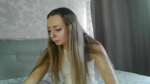 Snapshot of mysticglimmer chatting on April 2026 12:22:02 PM Anika online show from April 2026 12:22:02 PM