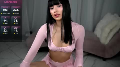 mysticlayla online show from November 2025 04:33:02 AM