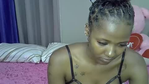 Snapshot of mysticmagics chatting on April 2026 11:15:01 AM Cupcake online show from April 2026 11:15:01 AM