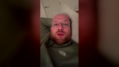 Snapshot of mysticmike1993 chatting on February 2026 12:18:02 AM mysticmike1993 online show from February 2026 12:18:02 AM