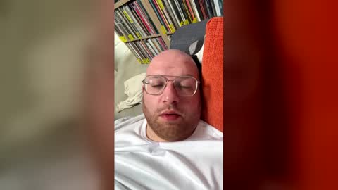 Snapshot of mysticmike1993 chatting on February 2026 01:00:01 PM mysticmike1993 online show from February 2026 01:00:01 PM