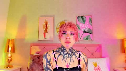 Misteika online show from February 2026 11:26:02 AM