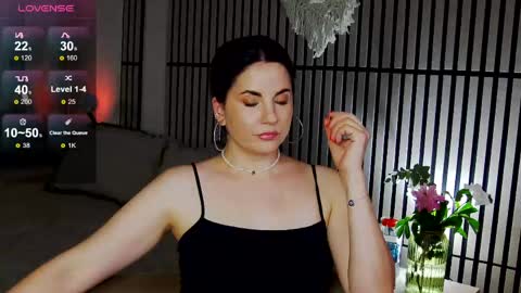 Angeline online show from June 2026 08:15:02 PM