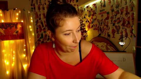 Snapshot of mystydew chatting on January 2025 06:50:01 PM MystyDew online show from January 2025 06:50:01 PM