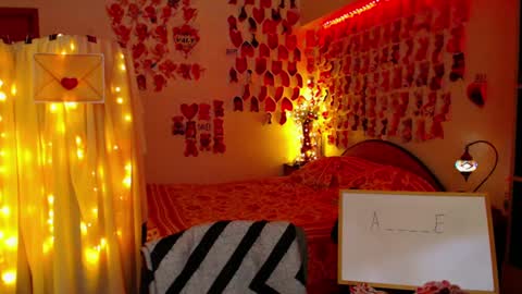 Snapshot of mystydew chatting on February 2025 02:44:01 PM MystyDew online show from February 2025 02:44:01 PM