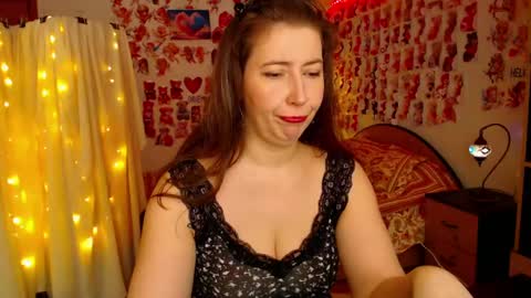 Snapshot of mystydew chatting on March 2025 11:31:01 AM MystyDew online show from March 2025 11:31:01 AM