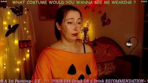 Snapshot of mystydew chatting on October 2025 10:49:01 AM MystyDew online show from October 2025 10:49:01 AM