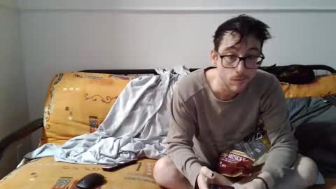 Snapshot of n_ordinary_boy chatting on February 2026 02:04:02 AM a Ordinary Boy online show from February 2026 02:04:02 AM