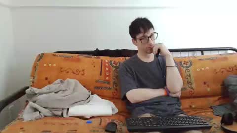 Snapshot of n_ordinary_boy chatting on February 2026 03:45:01 PM a Ordinary Boy online show from February 2026 03:45:01 PM