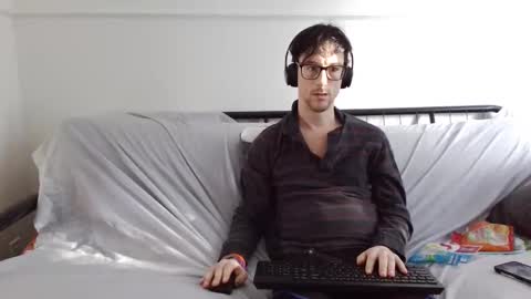 Snapshot of n_ordinary_boy chatting on February 2026 08:51:01 PM a Ordinary Boy online show from February 2026 08:51:01 PM