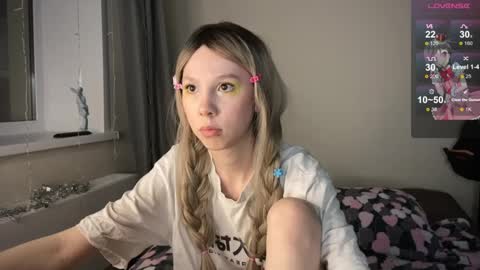 Vanessa and Julia  online show from February 2025 08:22:02 PM