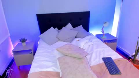 Snapshot of na_yeon_ chatting on November 2025 09:37:02 PM AMY online show from November 2025 09:37:02 PM