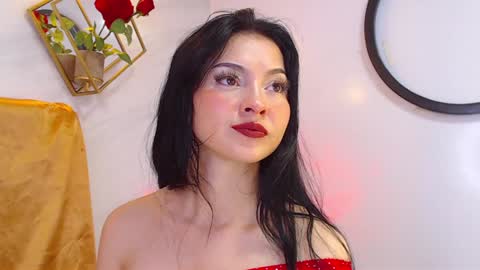 naamah_b online show from January 2025 01:38:01 PM