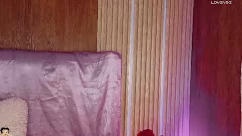 naamah_b online show from July 2026 02:56:02 PM