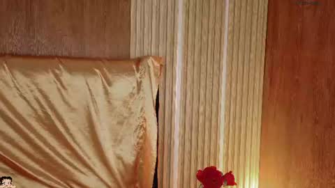 naamah_b online show from July 2026 03:10:02 PM