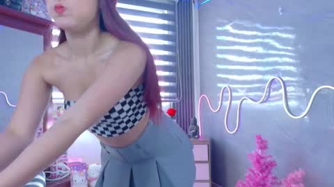 Snapshot of naaomi_cute chatting on December 2025 01:04:02 PM naaomi_cute online show from December 2025 01:04:02 PM