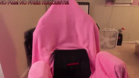 Snapshot of nacmar chatting on January 2025 09:24:02 AM Natalie Marlo online show from January 2025 09:24:02 AM